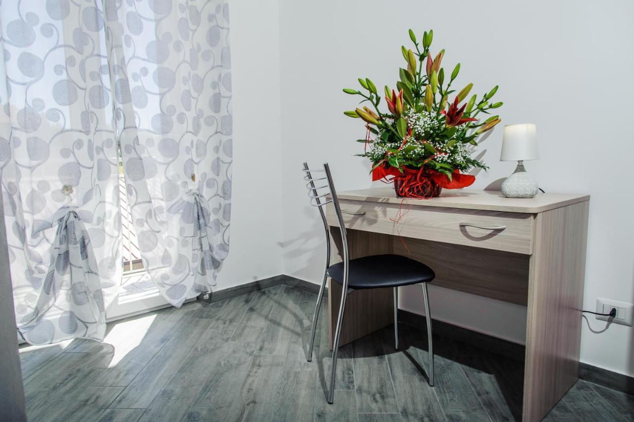 بياتْسا أرمارِنا B&B Villa Fiorita المظهر الخارجي الصورة